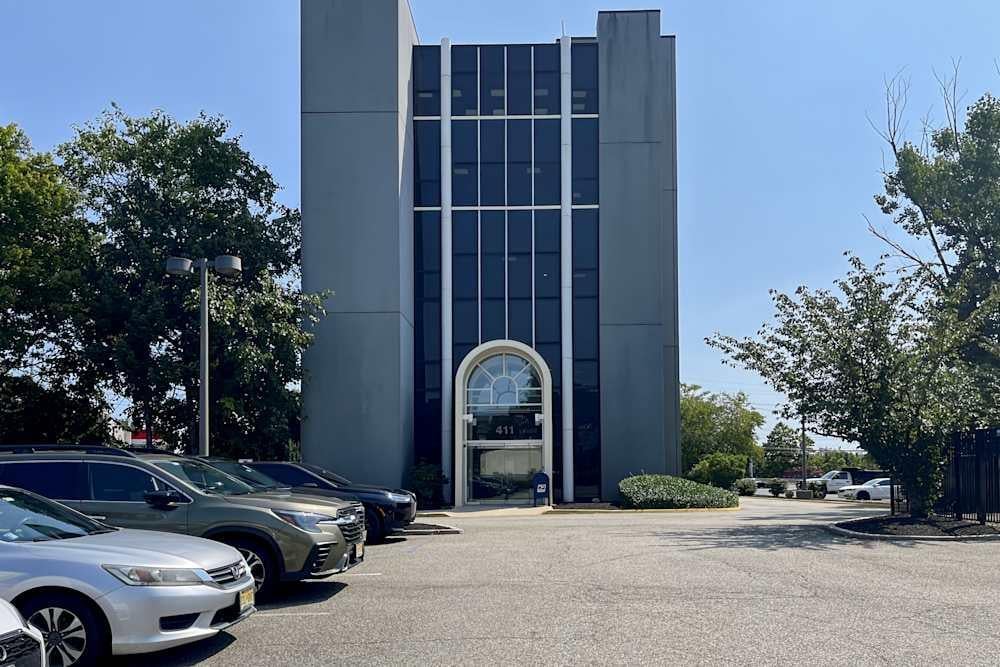 NJ, Hasbrouck Heights - State Route 17 - Office space in Hasbrouck Heights, New Jersey