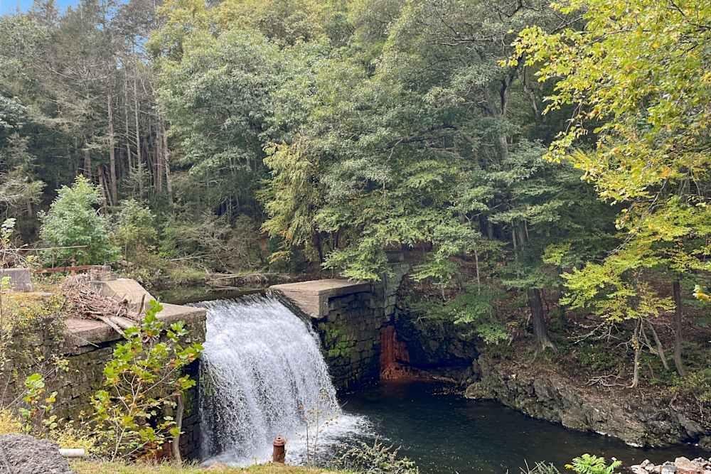 CT, Newtown - Glen Road - Photo 3 CT, Newtown - Glen Road office space - View 3 in Newtown - internet, office_cleaning, breakout_areas