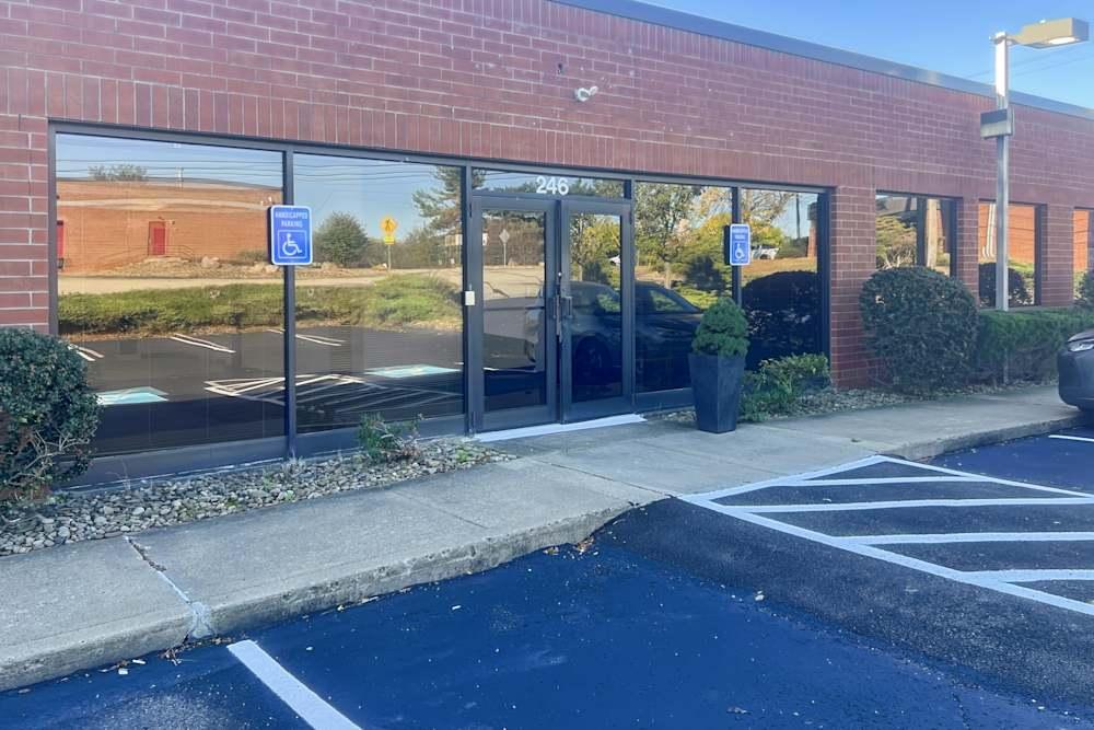 PA, Pittsburgh - Alpha Dr - Photo 4 PA, Pittsburgh - Alpha Dr office space - View 4 in Pittsburgh - internet, office_cleaning, breakout_areas