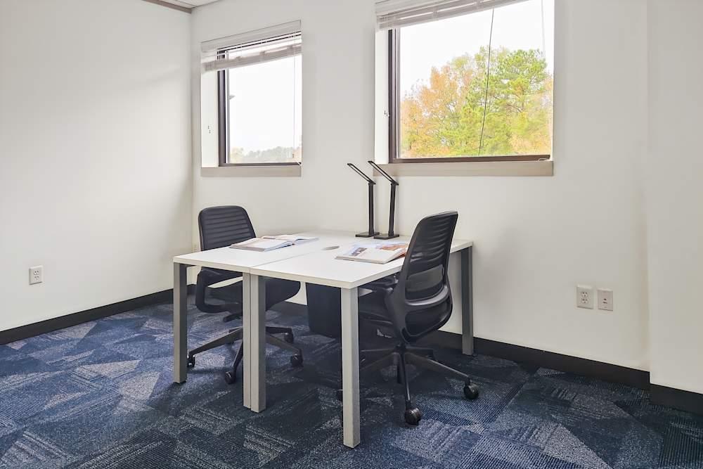 NC, Raleigh - Pleasant Valley Rd office space - View 4 in Raleigh - internet, office_cleaning, breakout_areas