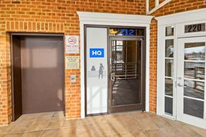 4112 Pleasant Valley Rd