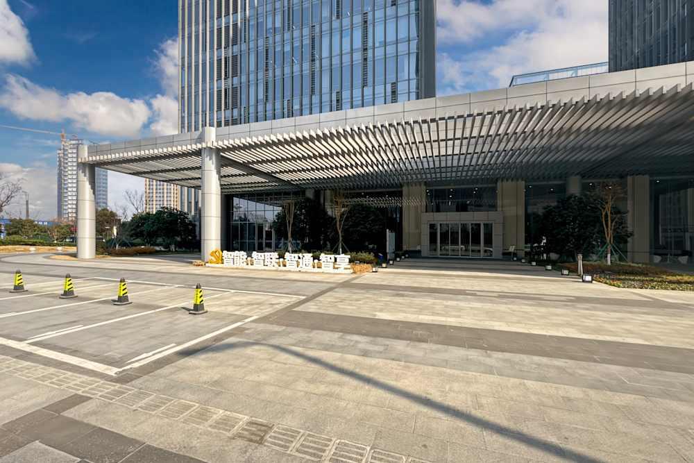 Tongxiang, Digital Economy Center - Photo 6 Tongxiang, Digital Economy Center office space - View 6 - internet, office_cleaning, breakout_areas