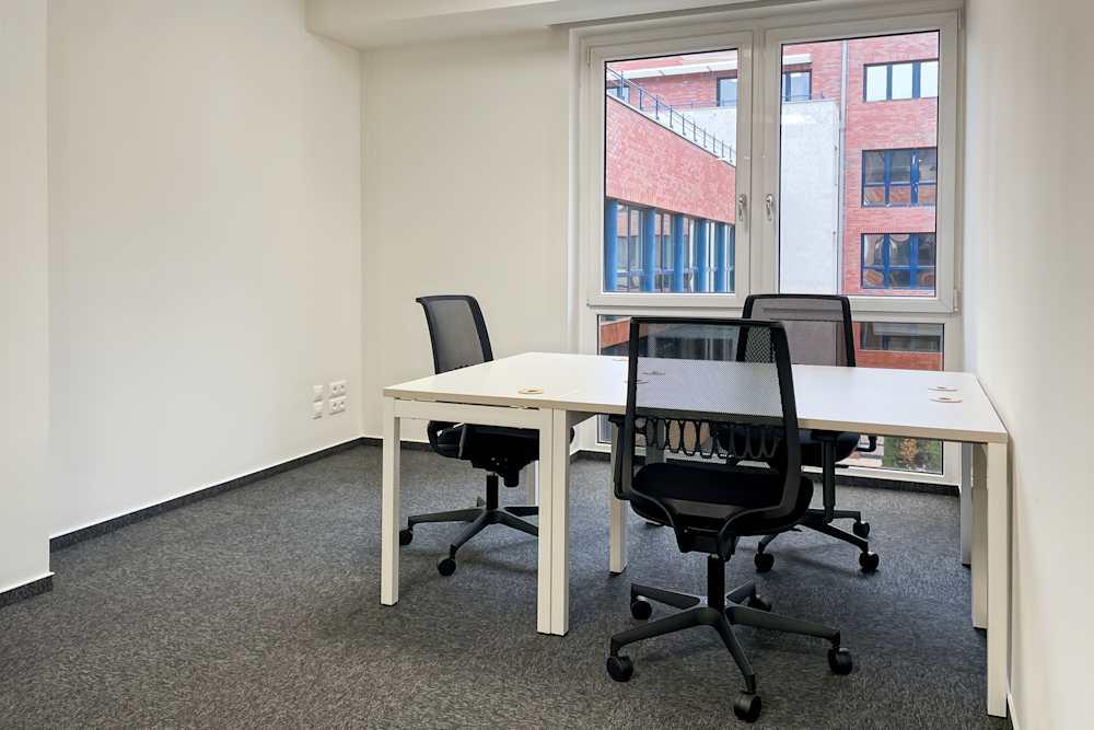 Budapest, Szepvölgyi Office Park office space - View 5 in Budapest - internet, office_cleaning, breakout_areas