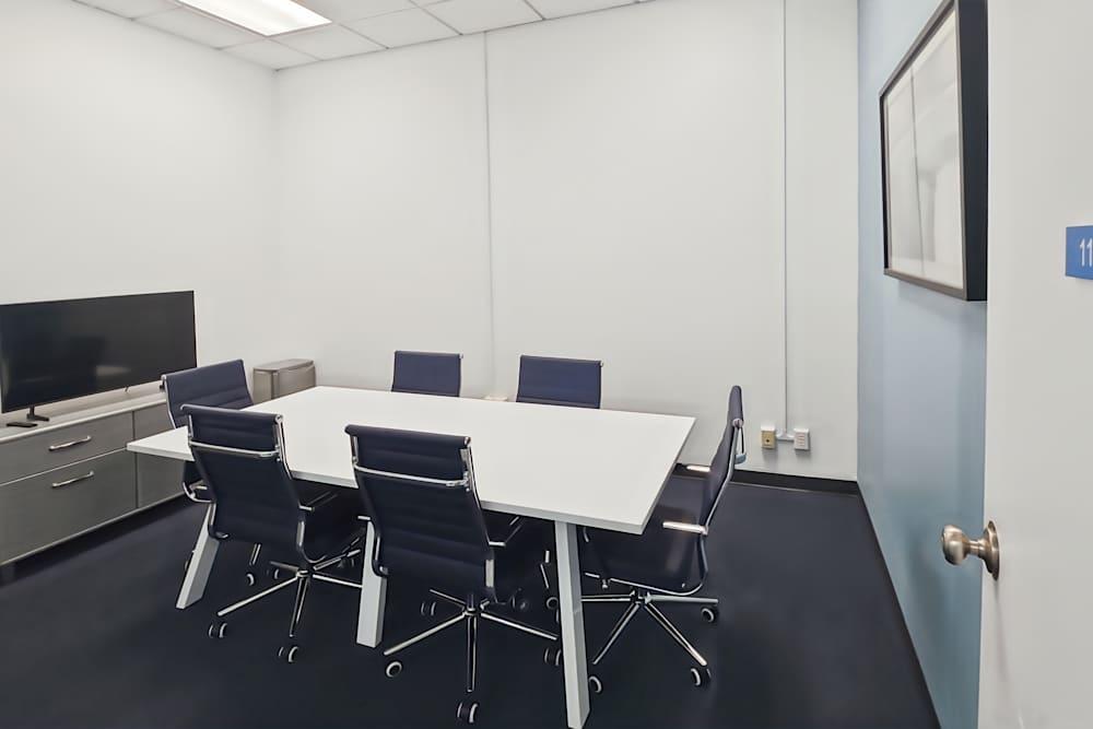 516 W Friendly Ave Office Space 516 W Friendly Ave - Office space in Greensboro, North Carolina