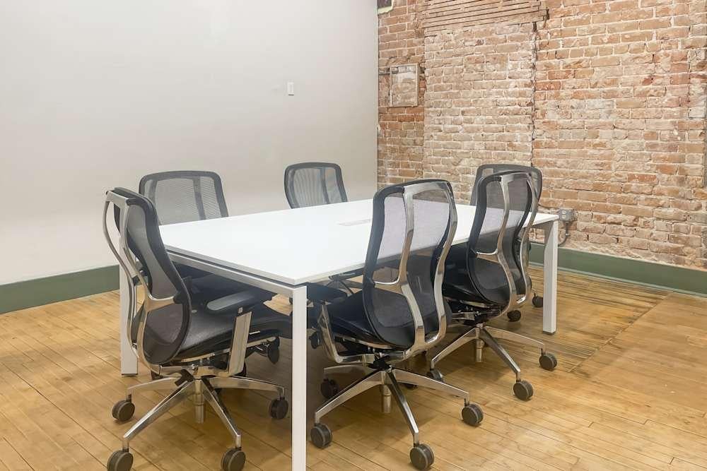 AZ, Tucson - Congress St - Photo 4 AZ, Tucson - Congress St office space - View 4 in Tucson - internet, office_cleaning, breakout_areas