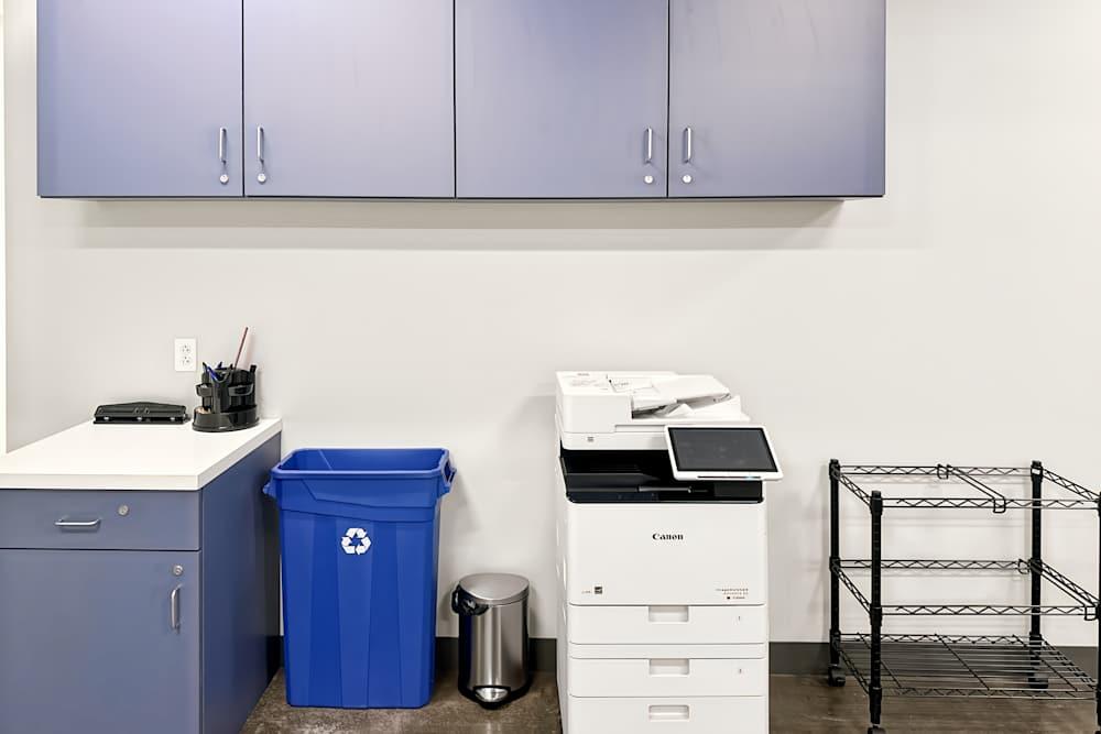 300 Wharton Circle office space - View 6 in Triadelphia - internet, office_cleaning, breakout_areas