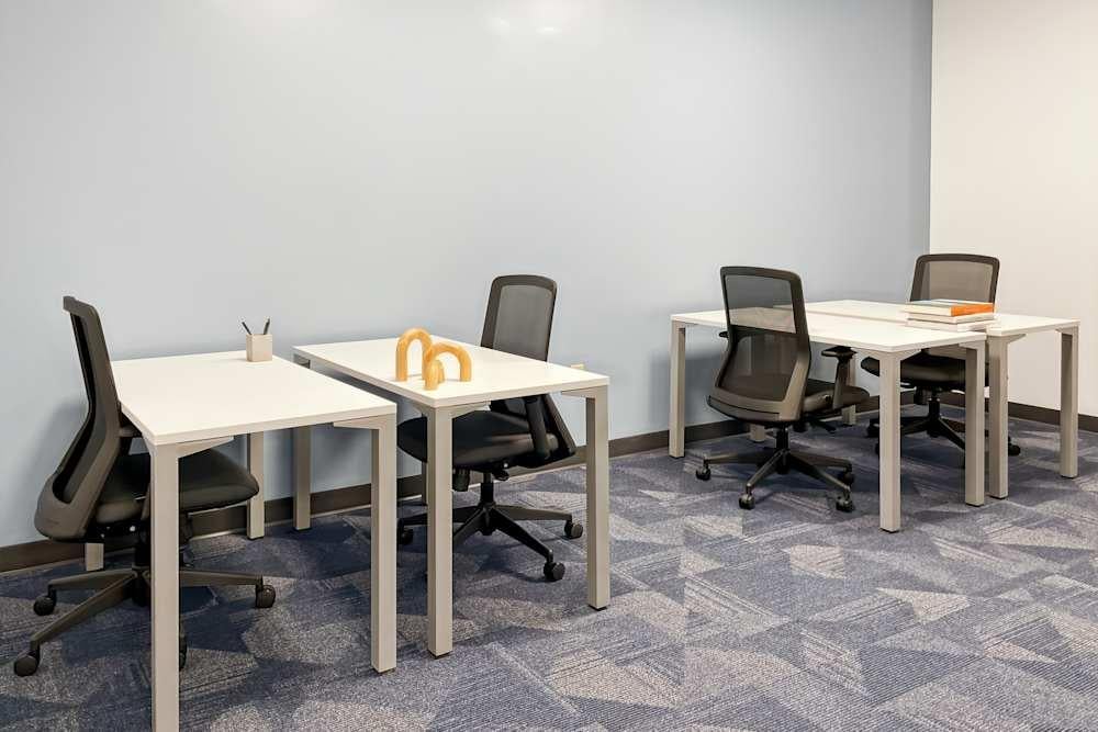 OH, Madison - Water Tower Dr - Office space in Madison, Ohio