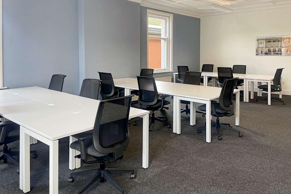 Blackburn, Kings Court office space - View 3 in Blackburn - internet, office_cleaning, breakout_areas