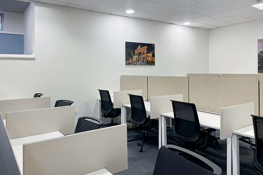 Blackburn, Kings Court office space - View 2 in Blackburn - internet, office_cleaning, breakout_areas