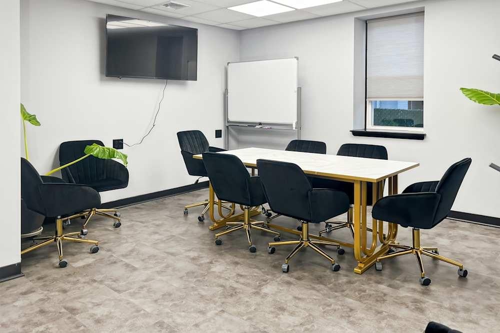 NY, Haverstraw - New Main Street office space - View 3 in Haverstraw - internet, office_cleaning, breakout_areas