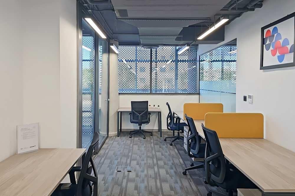 Amman, Ibrahimiyah Plaza - Photo 6 Amman, Ibrahimiyah Plaza office space - View 6 in Amman - internet, office_cleaning, breakout_areas