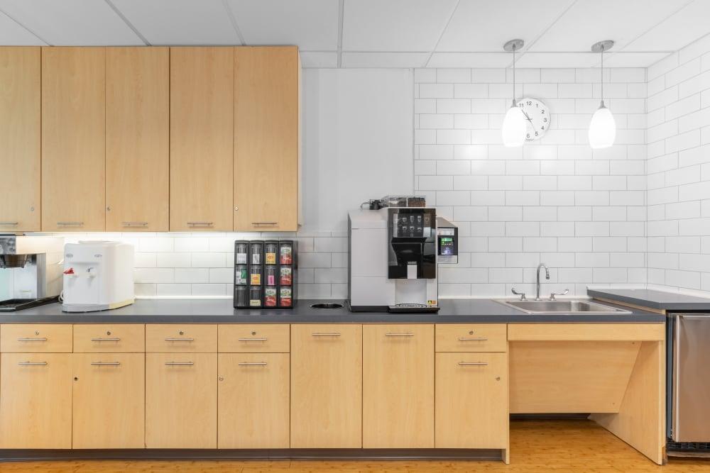 Fort Washington Business Park - View 3