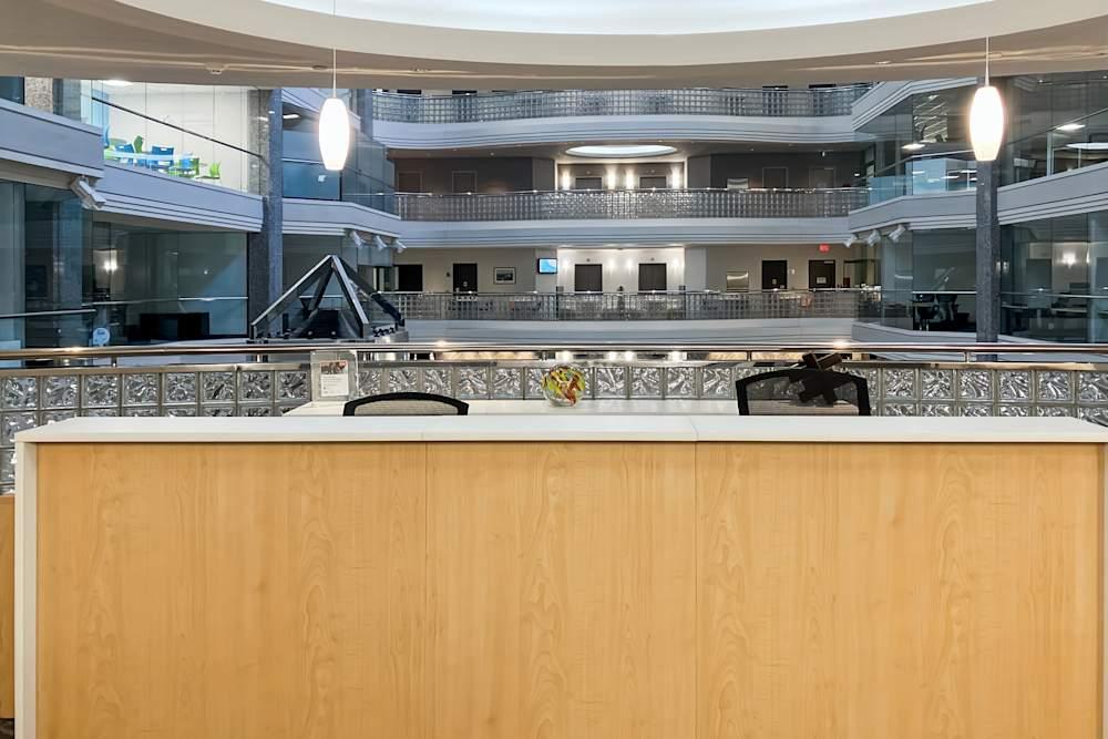 ON, Toronto - Davisville Centre office space - View 3 in Toronto - internet, office_cleaning, breakout_areas