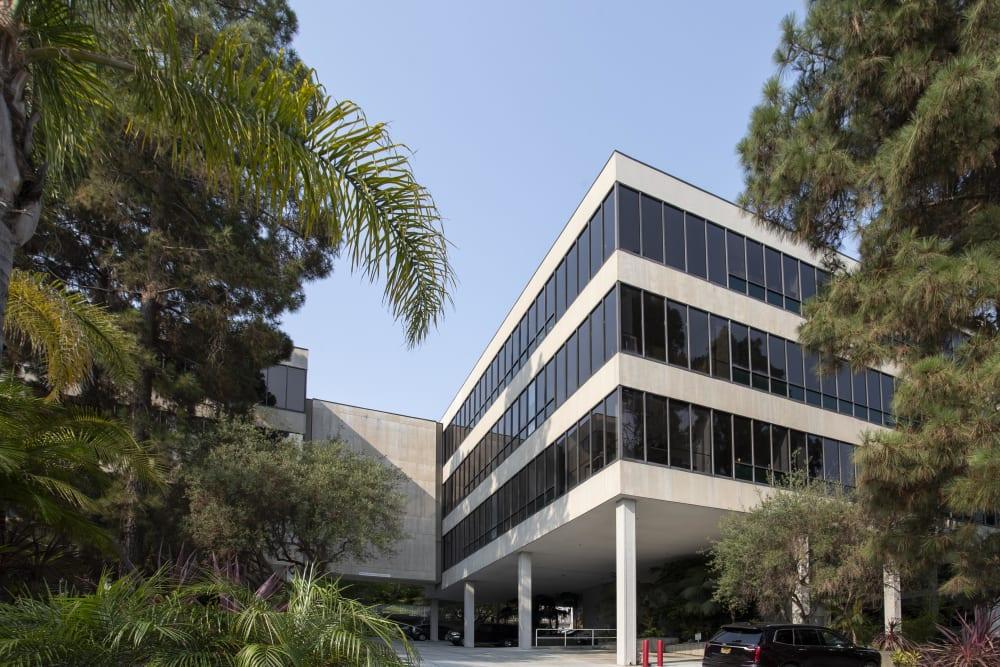 CA, Rolling Hills Estates - Twin Towers office space - View 6 in Rolling Hills Estates - internet, office_cleaning, breakout_areas