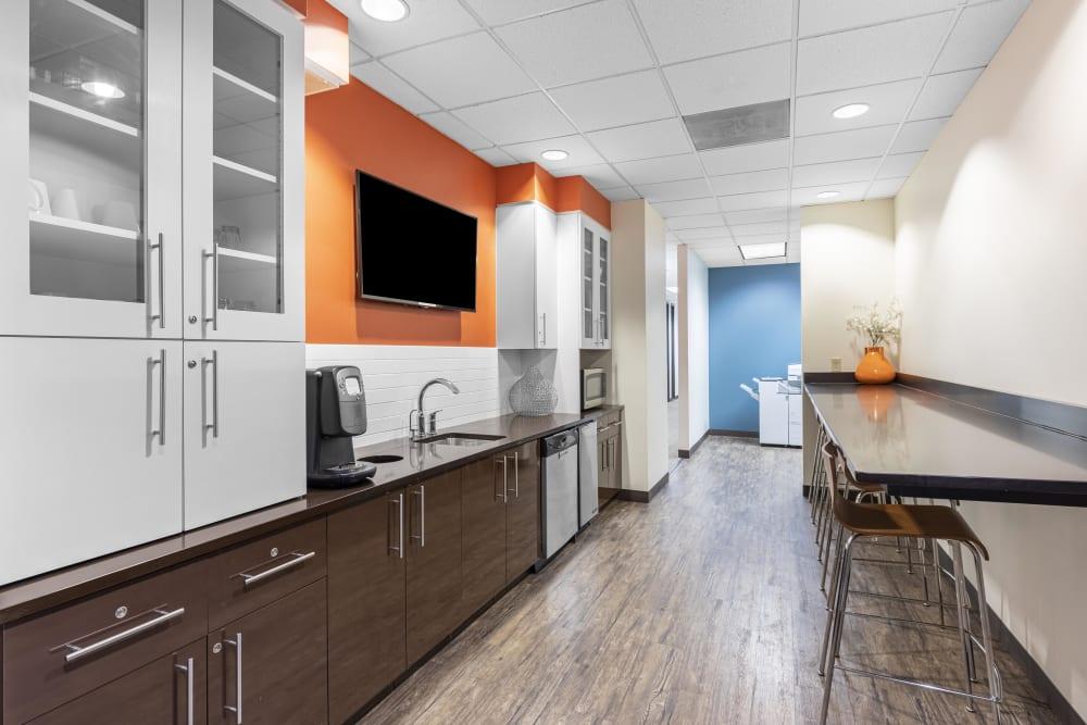 GA, Atlanta - Glenridge (HQ) office space - View 6 in Sandy Springs - internet, office_cleaning, breakout_areas