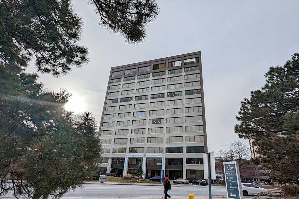 ON, Toronto - Parkway Place (HQ) office space - View 2 in Toronto - internet, office_cleaning, breakout_areas