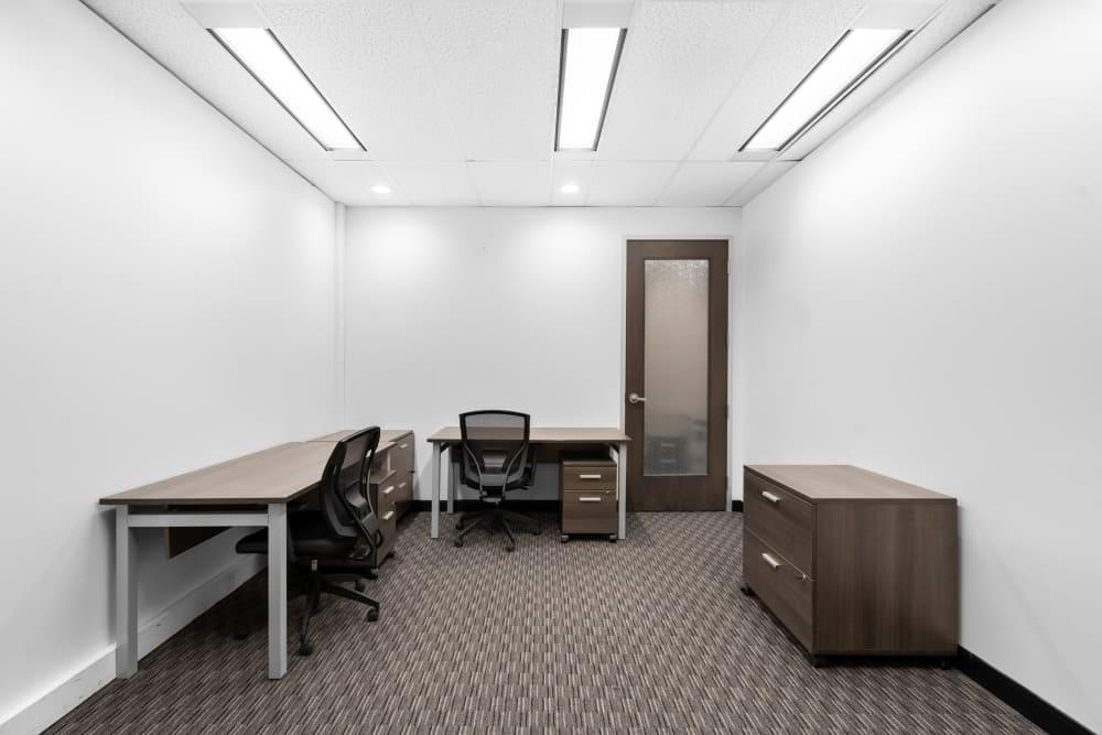 2 Bloor Street West - Photo 2 2 Bloor Street West office space - View 2 in Toronto - internet, office_cleaning, breakout_areas