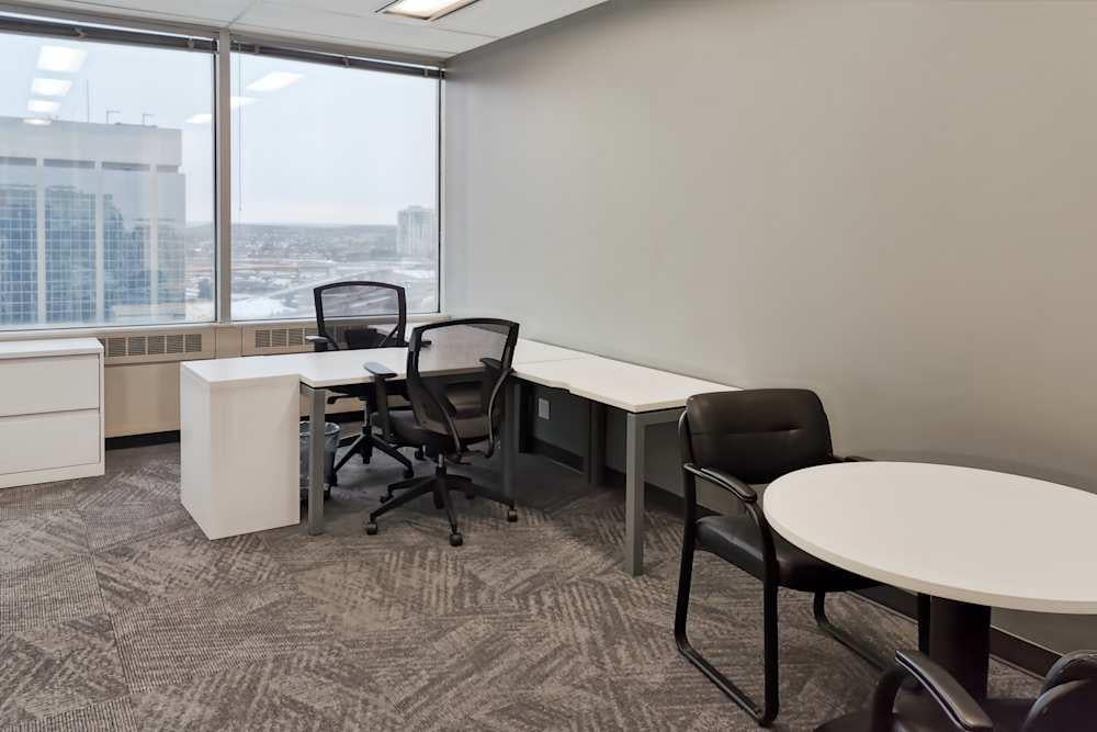 ON, Mississauga - Robert Speck 4 (HQ) - Photo 2 ON, Mississauga - Robert Speck 4 (HQ) office space - View 2 in Mississauga - internet, office_cleaning, breakout_areas