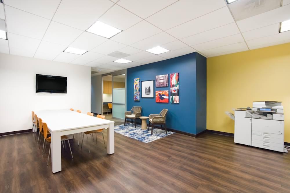 Park Ridge Plaza office space - View 4 in Park Ridge - internet, office_cleaning, breakout_areas