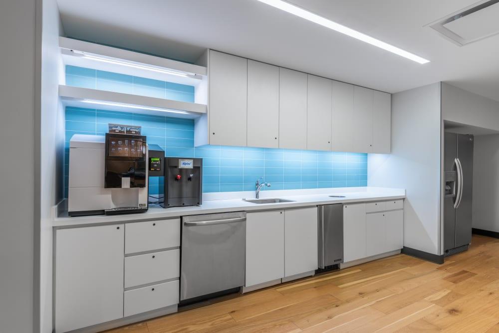 MA, Boston - Arlington Street - Photo 2 MA, Boston - Arlington Street office space - View 2 in Boston - internet, office_cleaning, breakout_areas