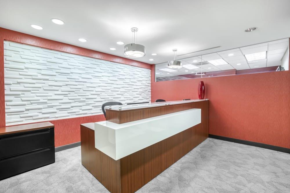 110 East Broward Boulevard - Photo 4 110 East Broward Boulevard office space - View 4 in Fort Lauderdale - internet, office_cleaning, breakout_areas