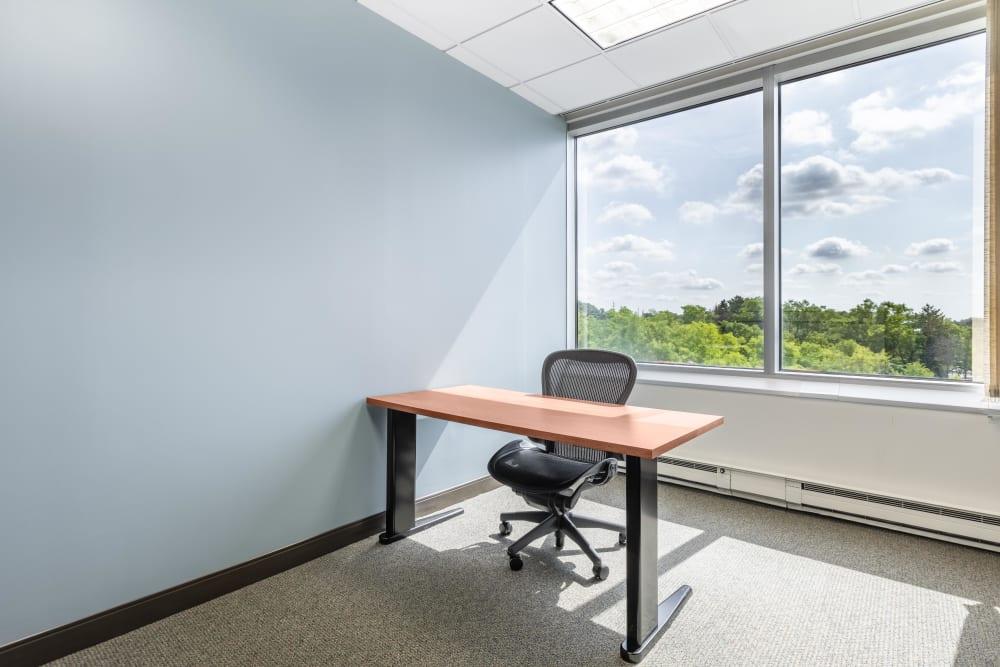 NJ, Paramus - Mack Cali Center office space - View 6 in Paramus - internet, office_cleaning, breakout_areas