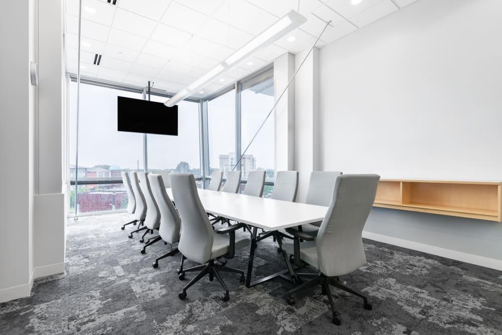 IA, Des Moines - West Glen Town Centre office space - View 6 in West Des Moines - internet, office_cleaning, breakout_areas