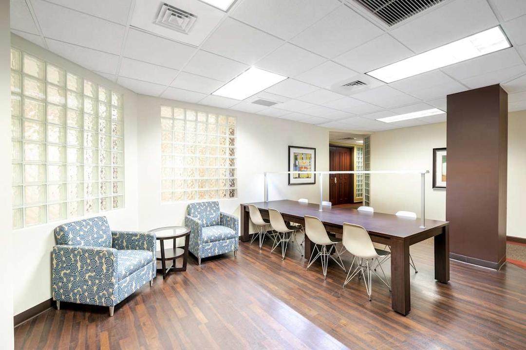 Quadrant 1 - Photo 5 Quadrant 1 office space - View 5 in Jacksonville - TwentyFourHourAccess, meeting_rooms, parking
