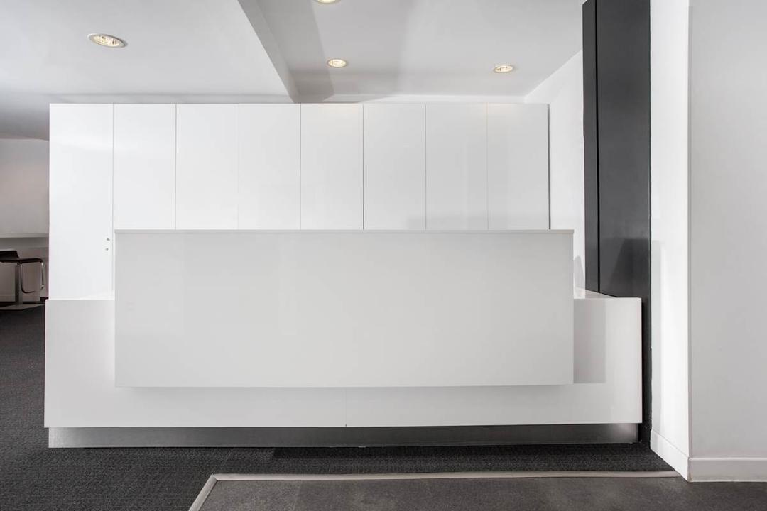 Charles De Gaulle Plaza office space - View 2 - TwentyFourHourAccess, meeting_rooms, parking