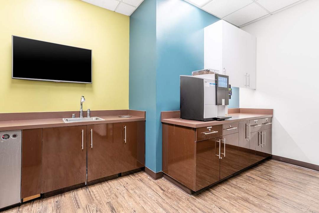 39899 Balentine Drive office space - View 6 in Newark - TwentyFourHourAccess, meeting_rooms, parking