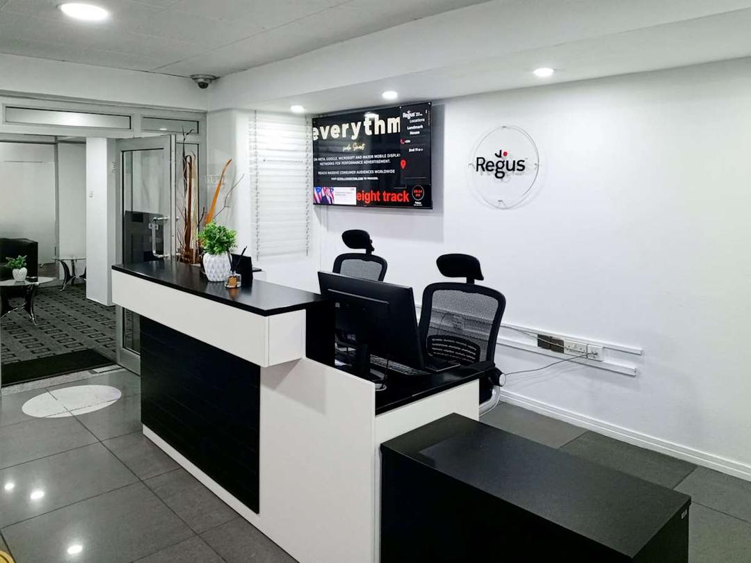 Mulliner Towers - Photo 2 Mulliner Towers office space - View 2 in Lagos - TwentyFourHourAccess, meeting_rooms, parking