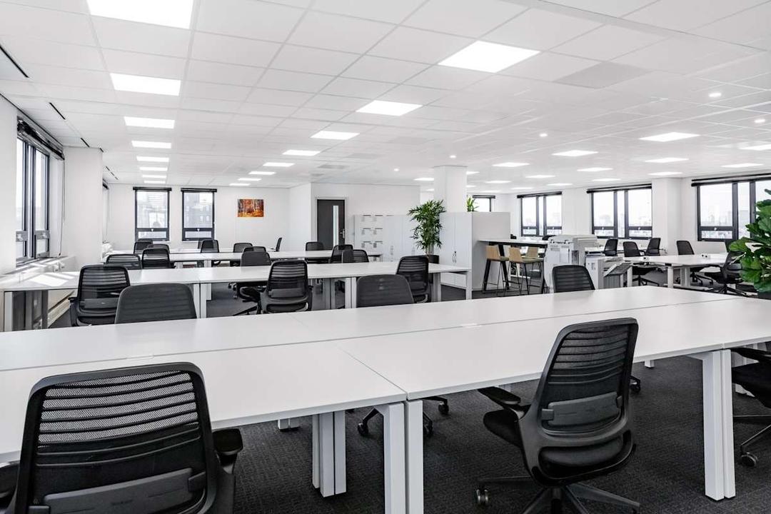 Sarphati Plaza - Photo 4 Sarphati Plaza office space - View 4 in Amsterdam - TwentyFourHourAccess, meeting_rooms, parking