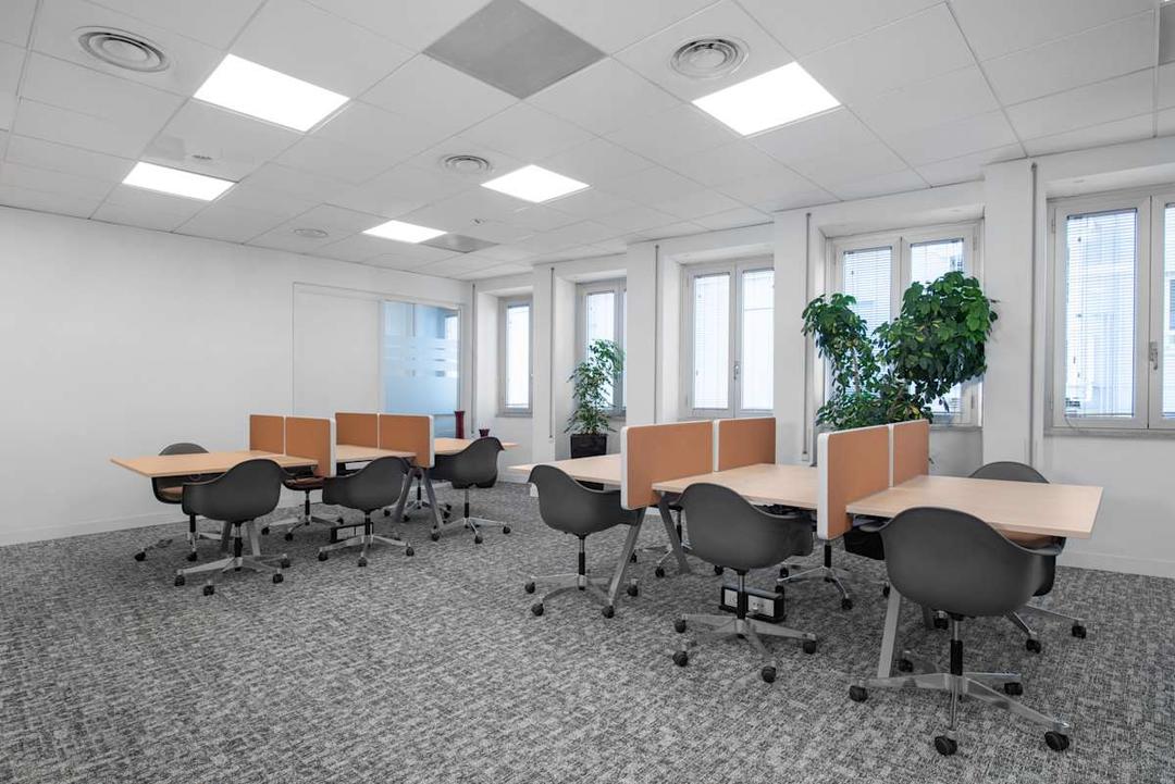 Via Vincenzo Bellini 22 office space - View 3 in Roma - TwentyFourHourAccess, meeting_rooms, parking