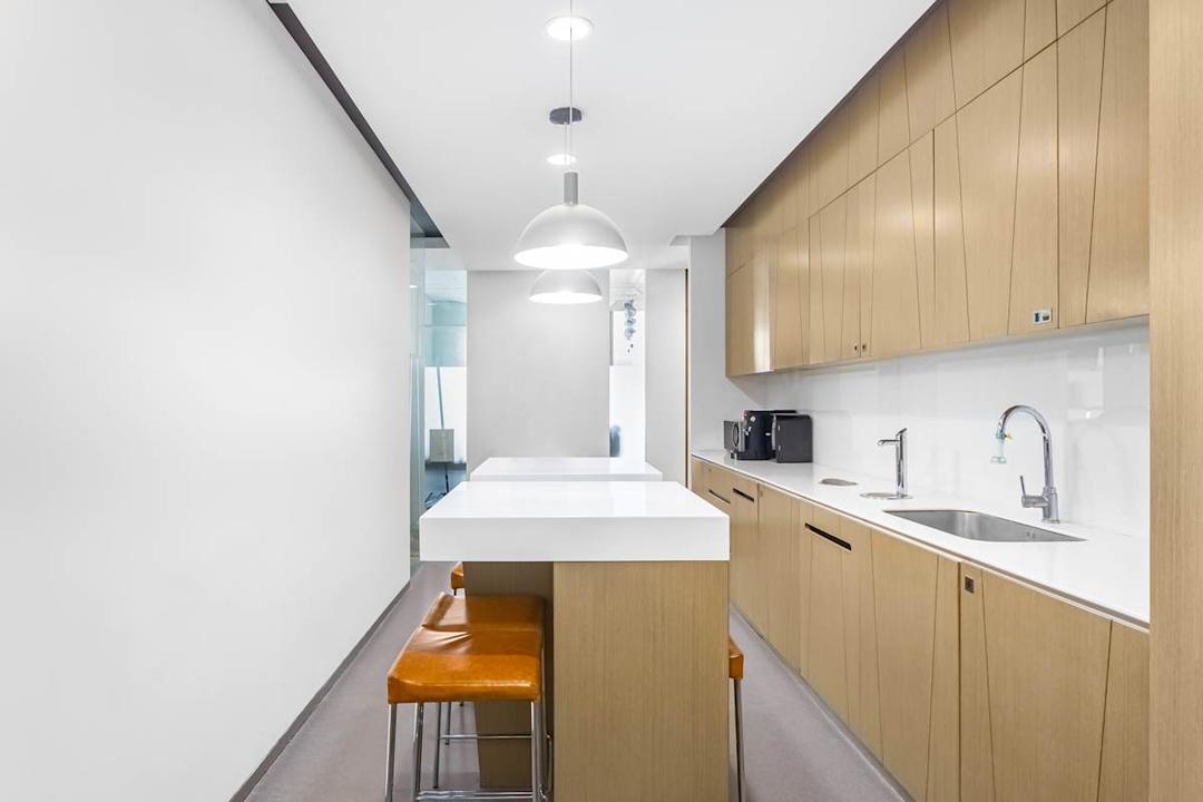 Wuhan Poly Plaza office space - View 6 in Wu Han Shi - TwentyFourHourAccess, meeting_rooms, parking