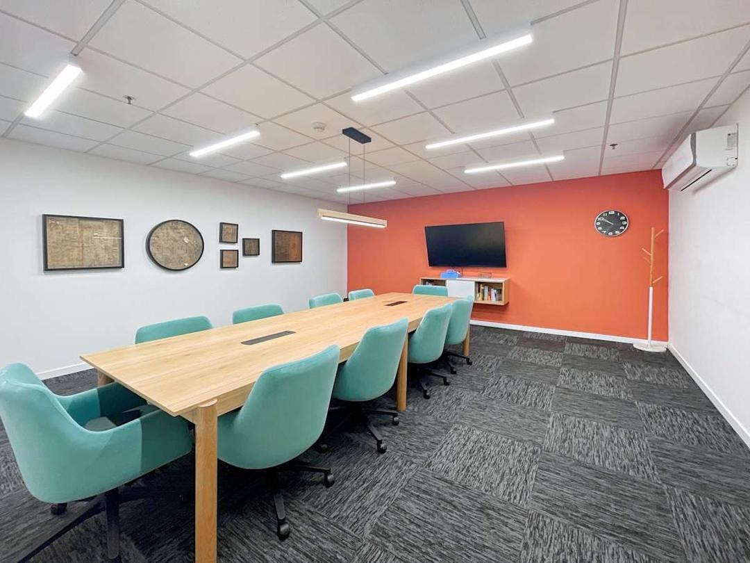 Sibelius - Photo 3 Sibelius office space - View 3 - TwentyFourHourAccess, meeting_rooms, parking