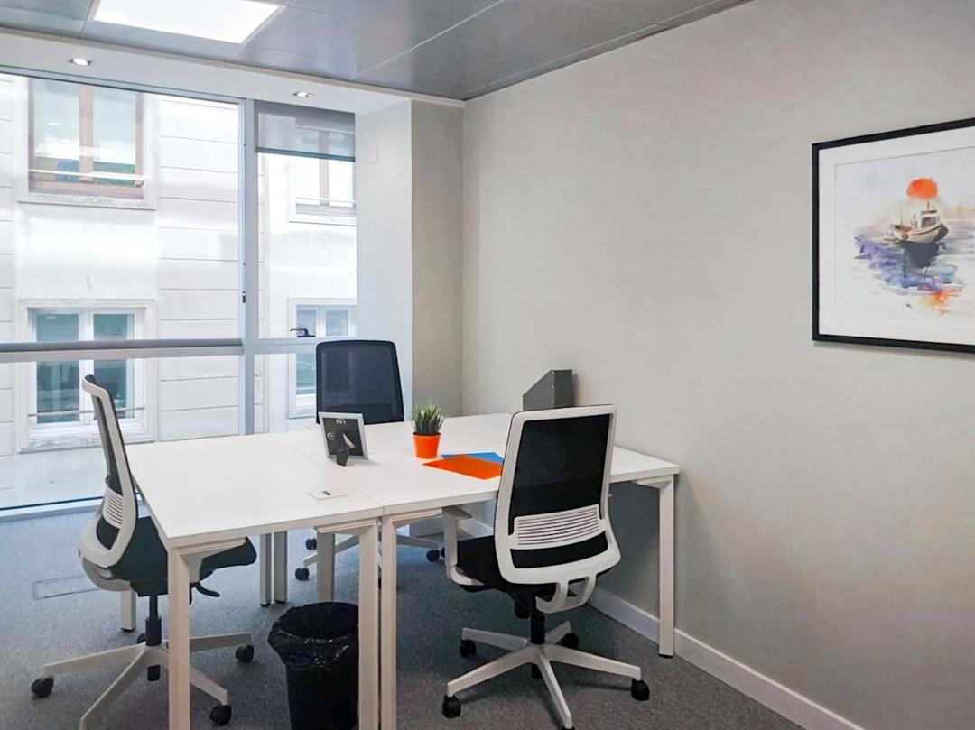 Calle Juan De Herrera office space - View 2 in Alicante (Alacant) - TwentyFourHourAccess, meeting_rooms, parking