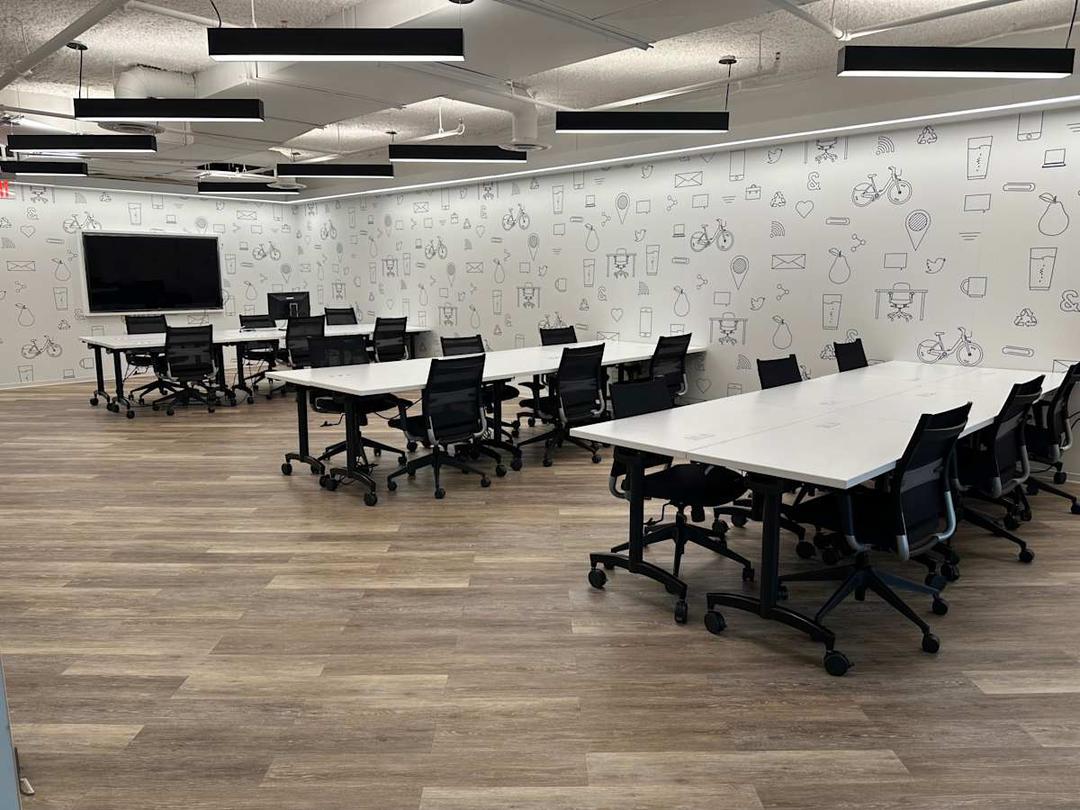 1015 15th Street - Photo 4 1015 15th Street office space - View 4 in Washington - TwentyFourHourAccess, meeting_rooms, parking