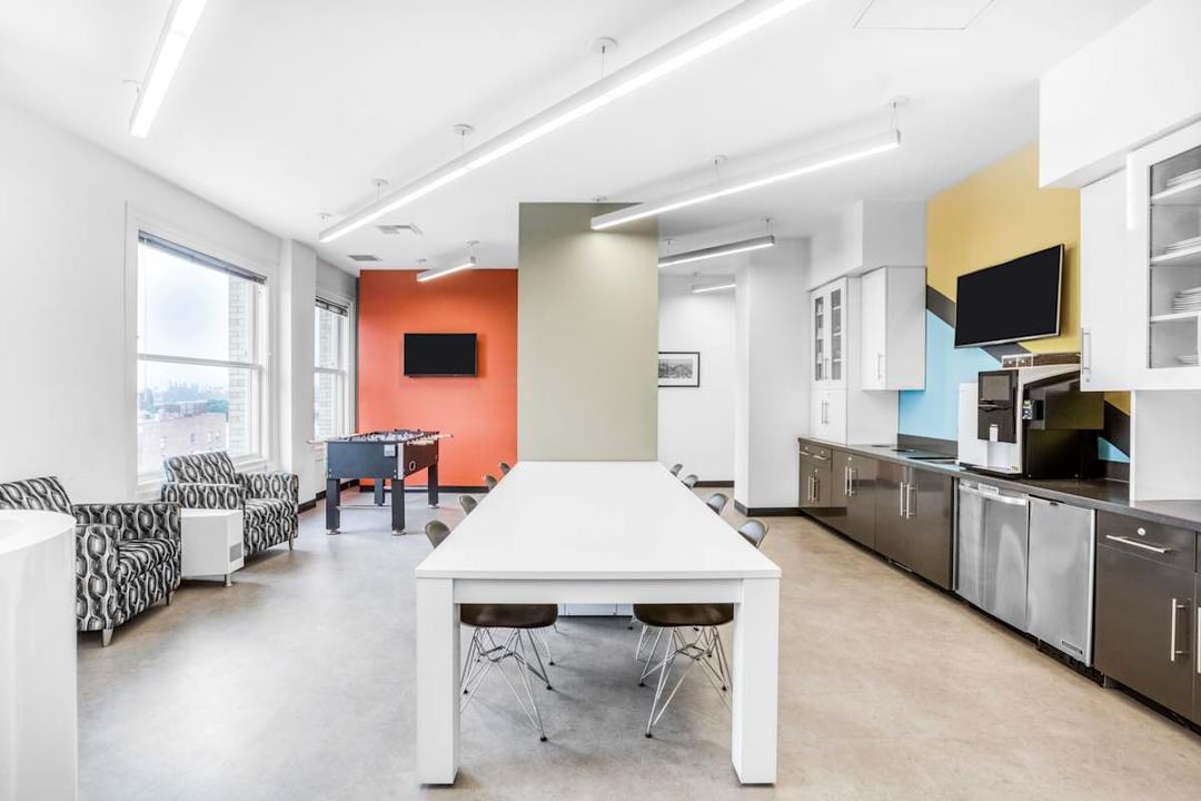 117 East Colorado Boulevard office space - View 5 in Pasadena - TwentyFourHourAccess, meeting_rooms, parking