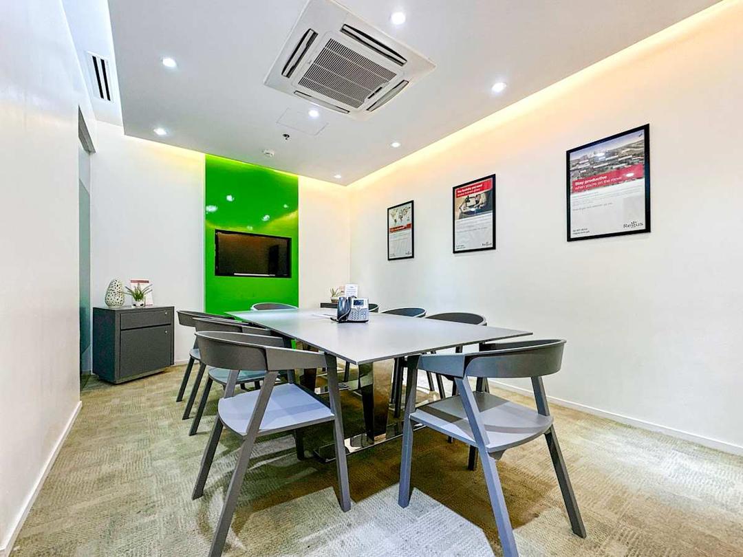 Filinvest One Building - Photo 3 Filinvest One Building office space - View 3 in Muntinlupa - TwentyFourHourAccess, meeting_rooms, parking