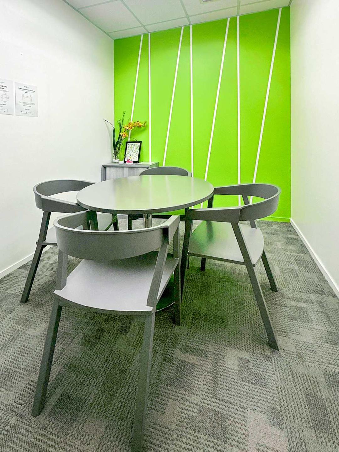 Filinvest One Building - Photo 2 Filinvest One Building office space - View 2 in Muntinlupa - TwentyFourHourAccess, meeting_rooms, parking