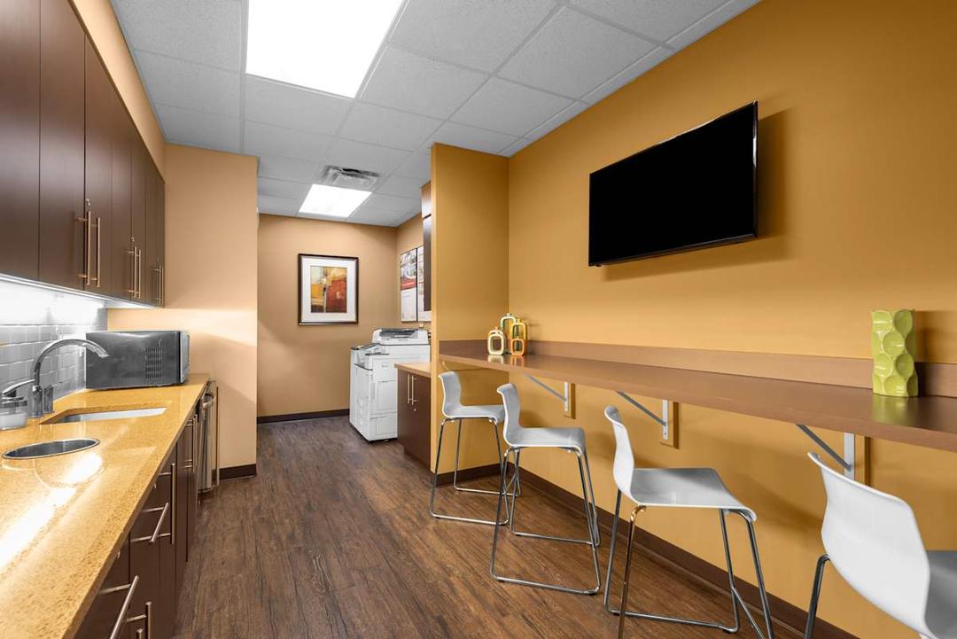 10233 South Parker Road - Photo 5 10233 South Parker Road office space - View 5 in Parker - TwentyFourHourAccess, meeting_rooms, parking