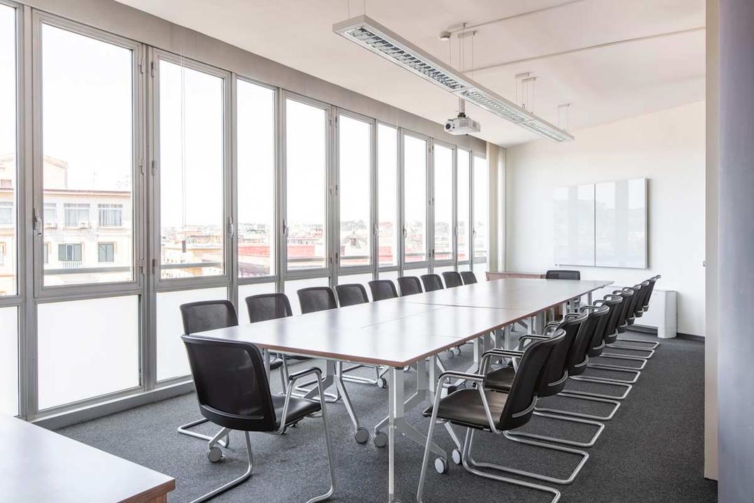 Garibaldi Train Station - Photo 3 Garibaldi Train Station office space - View 3 in Torino - TwentyFourHourAccess, meeting_rooms, parking