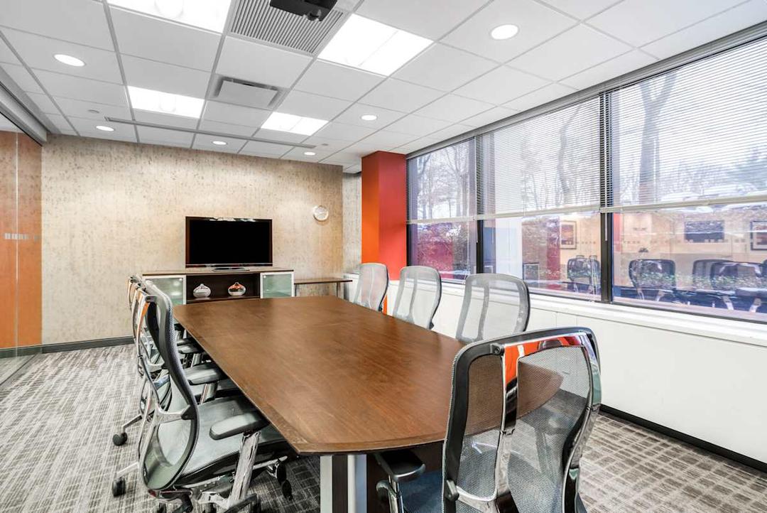 777 Westchester Avenue office space - View 4 in White Plains - TwentyFourHourAccess, meeting_rooms, parking