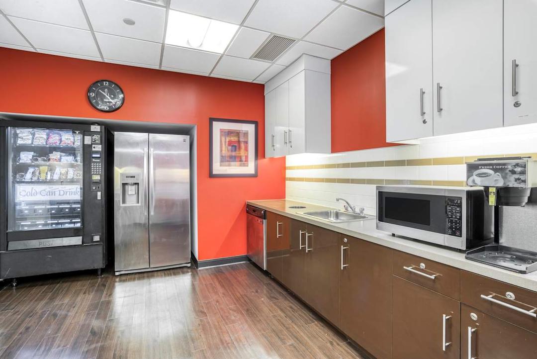 777 Westchester Avenue office space - View 5 in White Plains - TwentyFourHourAccess, meeting_rooms, parking