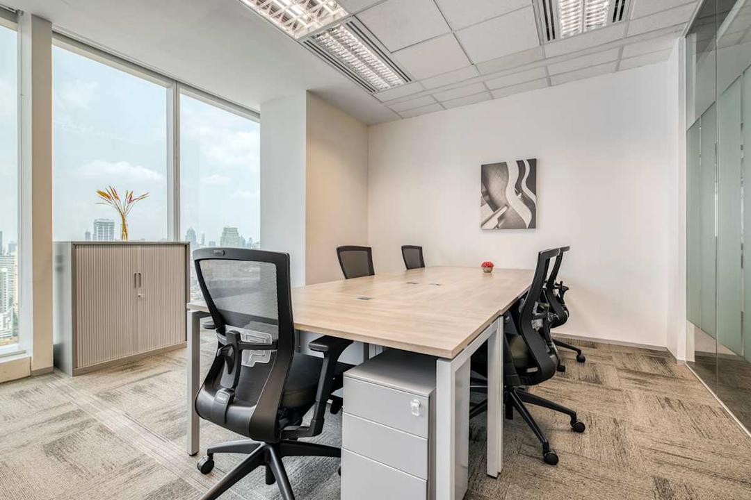 Bhiraj Tower at EmQuartier office space - View 4 in Watthana - TwentyFourHourAccess, meeting_rooms, parking