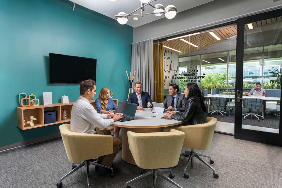 17875 Von Karman Avenue office space - View 3 in Irvine - TwentyFourHourAccess, meeting_rooms, parking