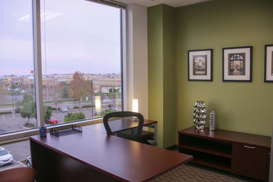 180 Promenade Circle office space - View 2 in Sacramento - TwentyFourHourAccess, meeting_rooms, parking