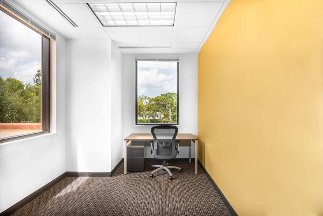 Bank Building - Photo 4 Bank Building office space - View 4 in Naples - TwentyFourHourAccess, meeting_rooms, parking