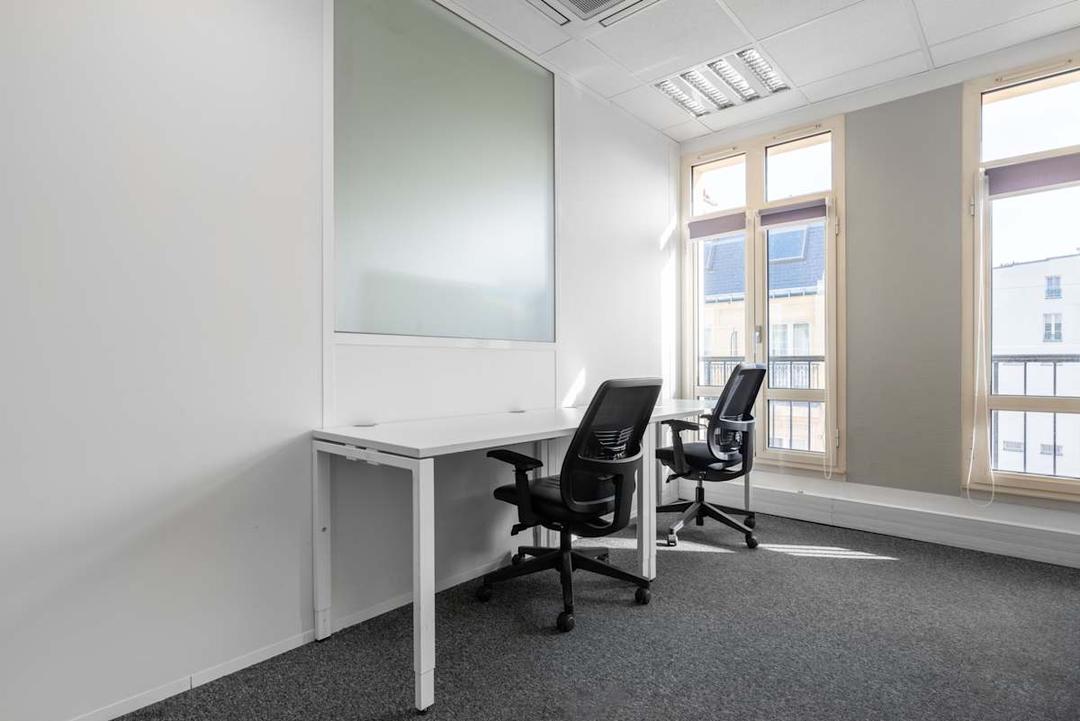 République - Photo 4 République office space - View 4 - TwentyFourHourAccess, meeting_rooms, parking