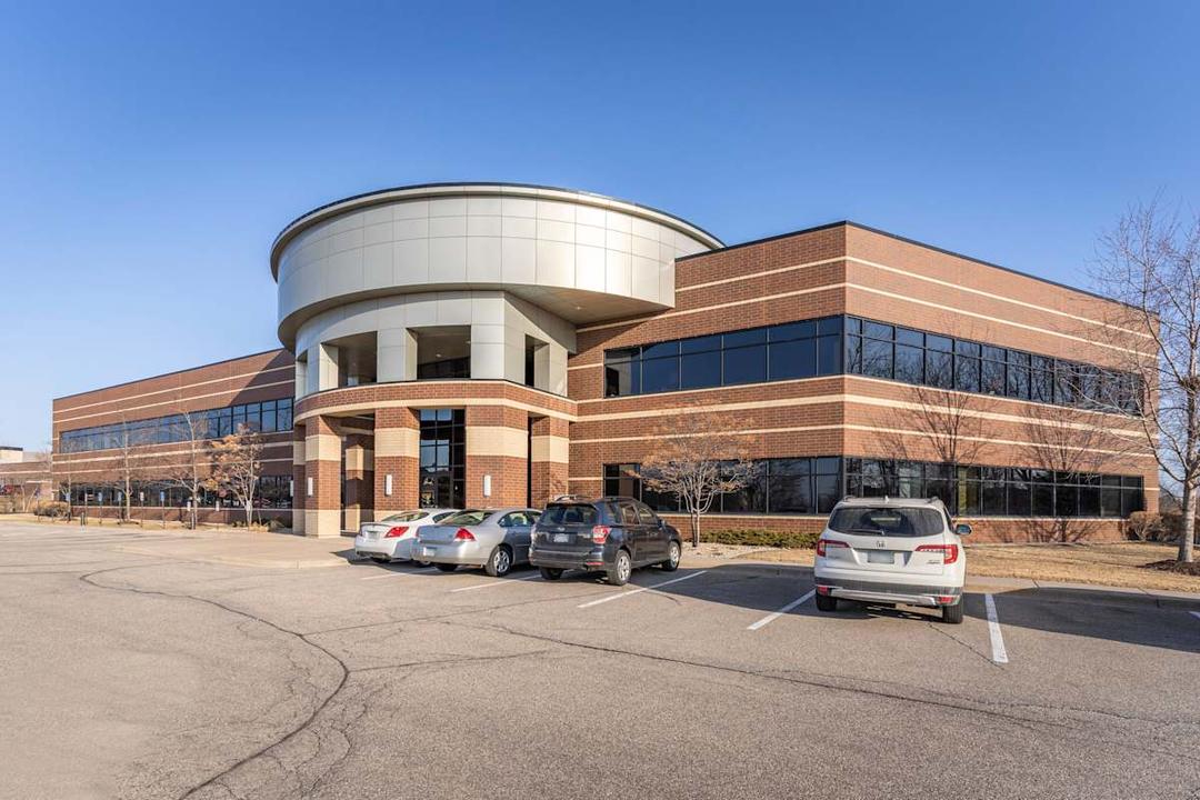 8530 Eagle Point Boulevard Office Space 8530 Eagle Point Boulevard - Office space in Lake Elmo, Minnesota